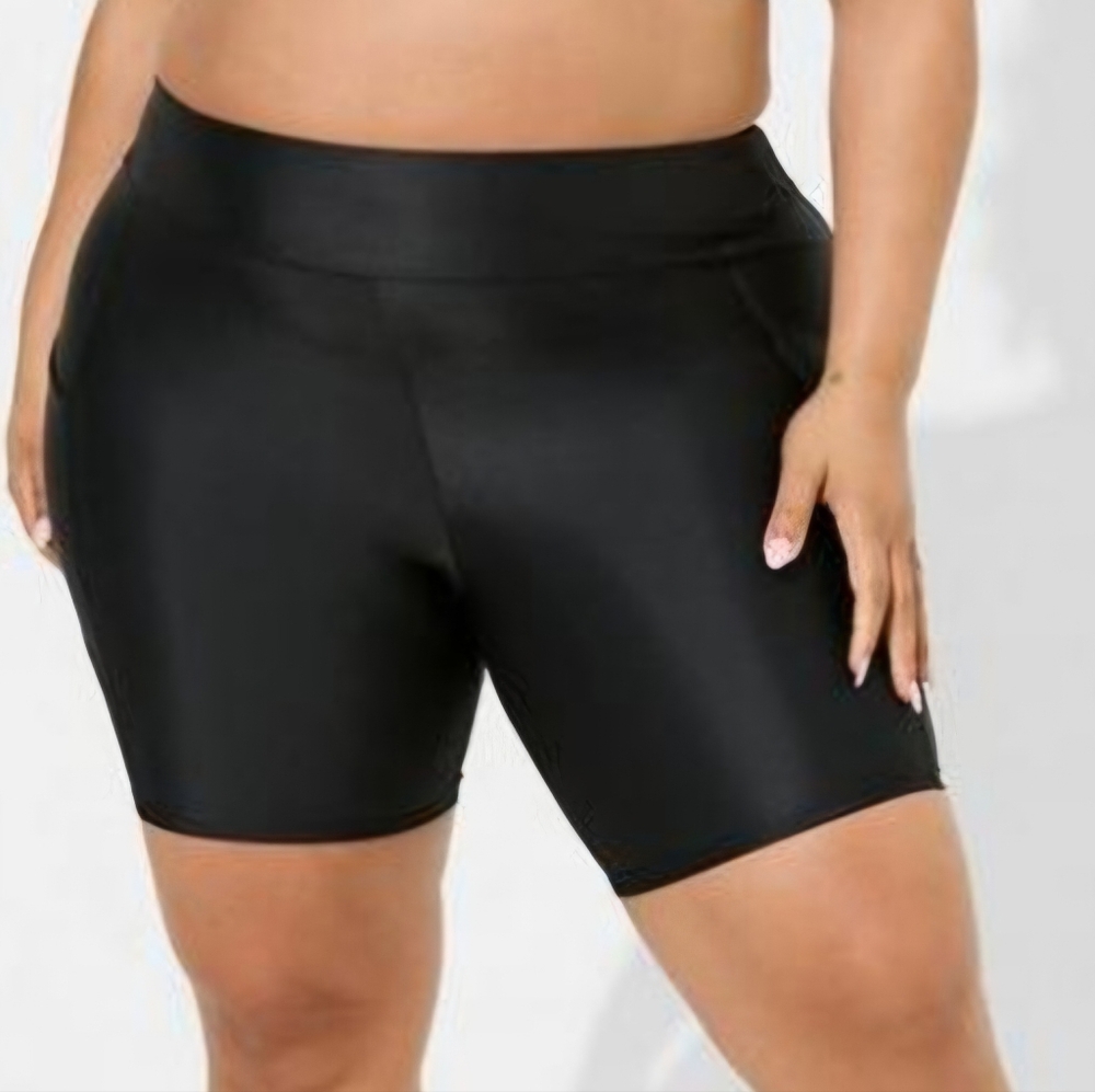 Torrid size 3 Swim Biker Short With Pockets Bathing Suit Swim Bottoms 3X
